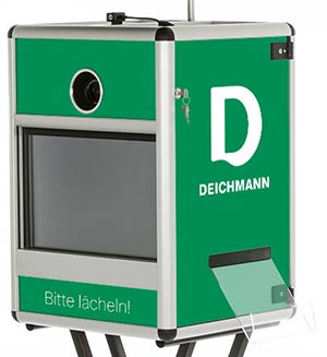 Fotobox foliert im Deichmann-Design