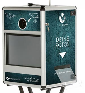 Fotobox foliert im FirstEscape-Design