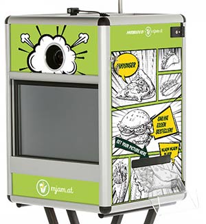 Fotobox foliert im Mjam-Design